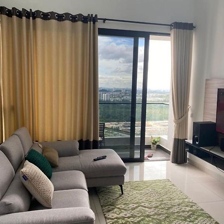 Eco Nest 3 Bedroom Duplex Apartment Nusajaya  Zewnętrze zdjęcie