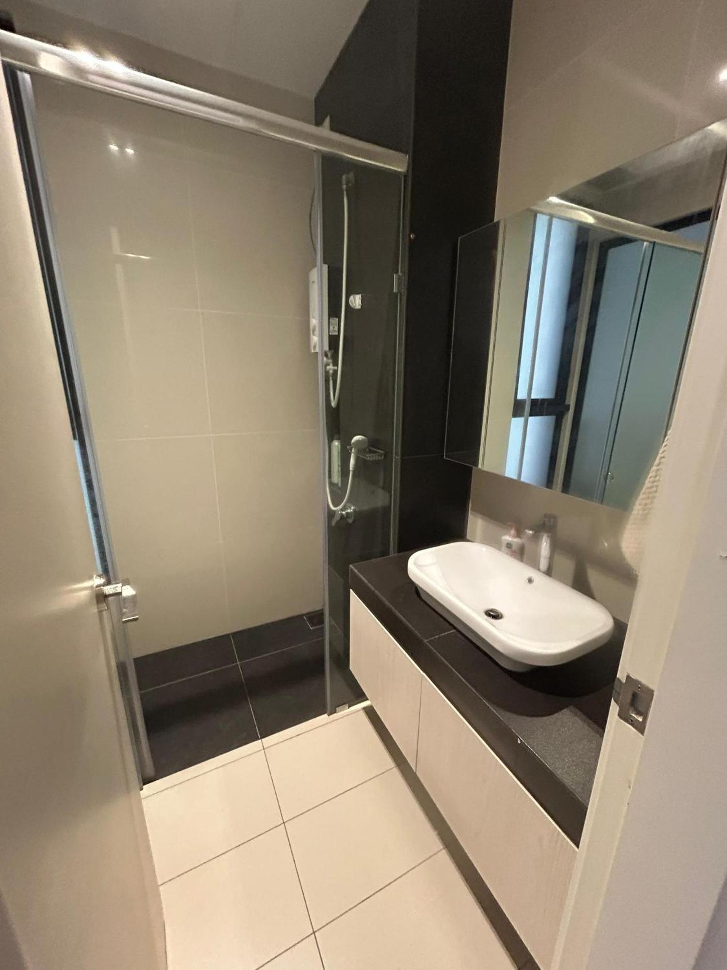 Eco Nest 3 Bedroom Duplex Apartment Nusajaya  Zewnętrze zdjęcie